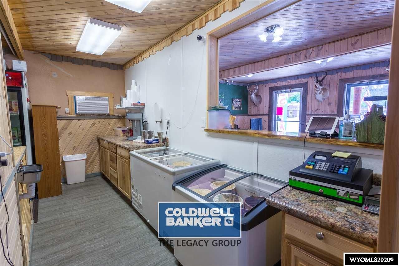 202 Main St, Hulett, WY 82720